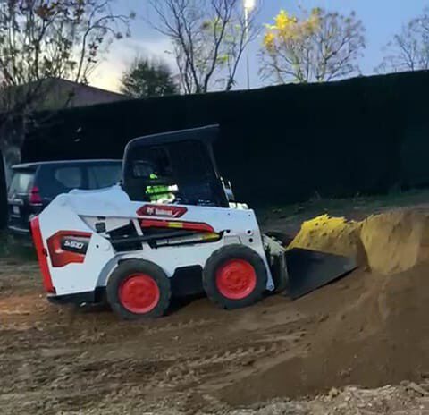Preparación de terrenos para proyectos de paisajismo y jardinería en Badajoz